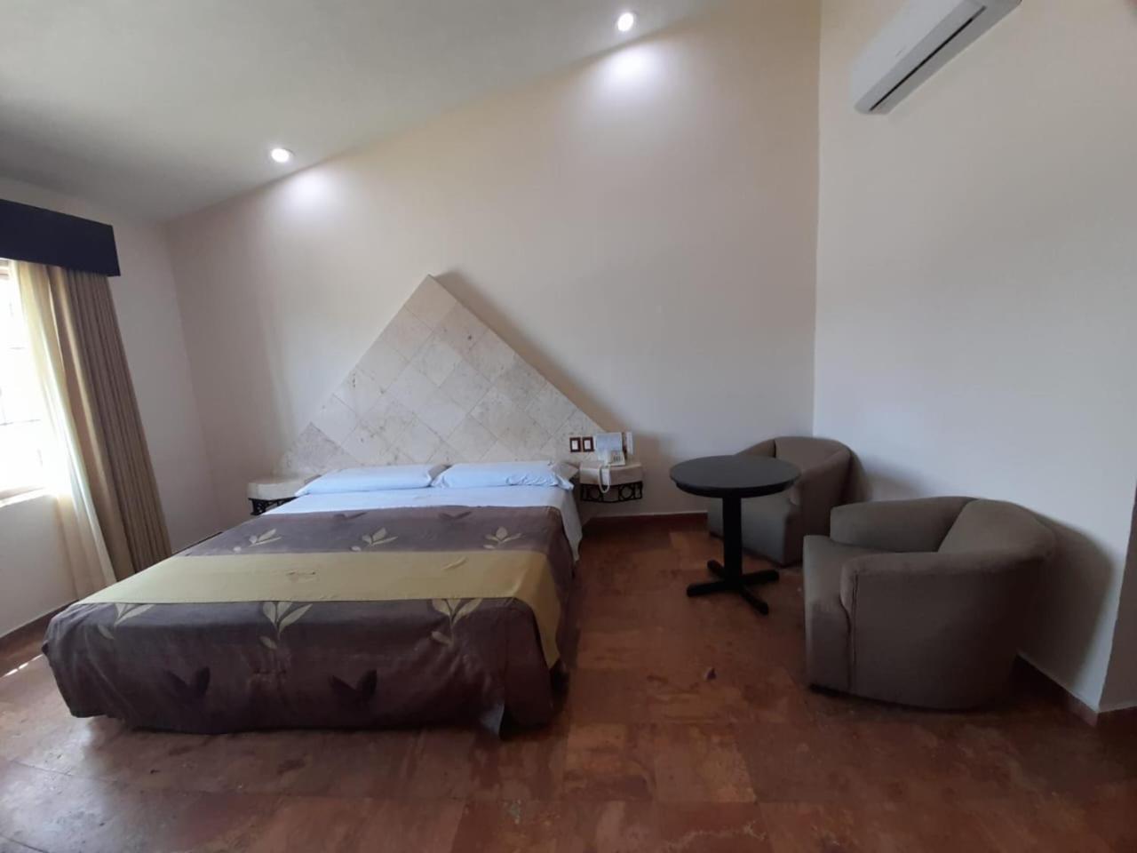Hotel A'Ponte Merida Bagian luar foto